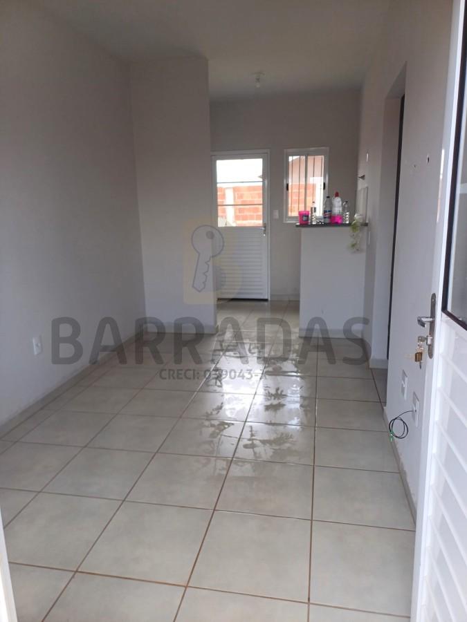 Casa para Locação, São José do Rio Preto / SP, bairro jose bernardes coelho, 2 dormitórios, 1 banheiro, 2 vagas de garagem, área total 200 m², área construída 45 m²